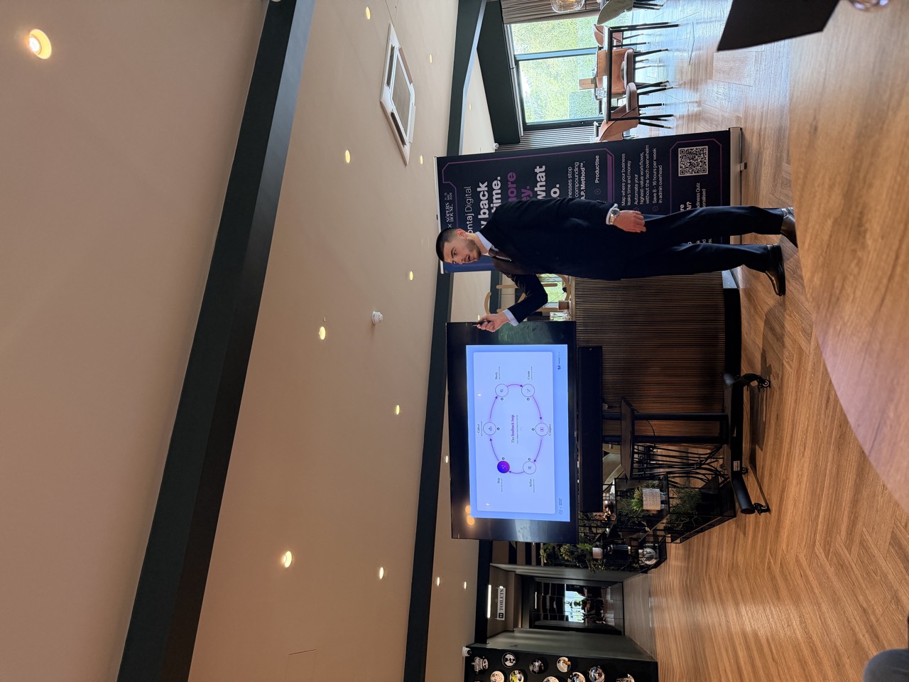 Kaiyan on stage at AI Week